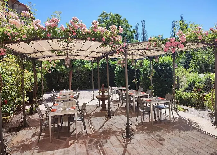 Le Relais De Ceilhes